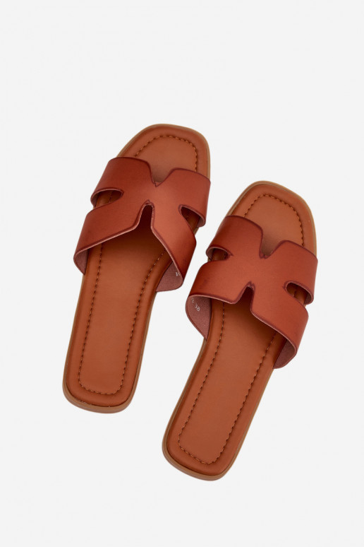 Papuče Dámsky byt S výrezmi Hnedá farba Salyra