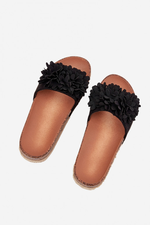 Dámske papuče s platformou S Ornatemi s kvetinovými motívmikami čierna Tessara Dámske papuče s platformou S Ornatemi s kvetinovými motívmikami čierna Tessara