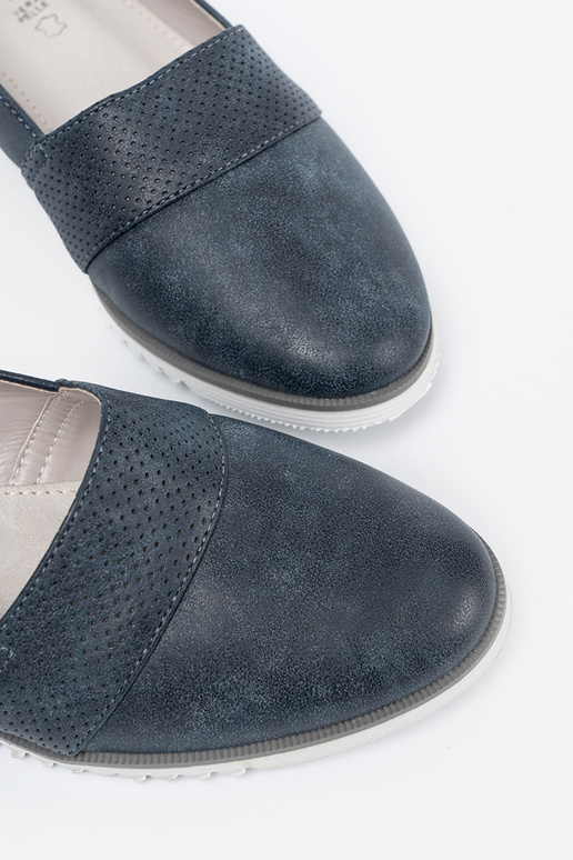 tmavomodrá Dámske mokasíny na bielej podrážke