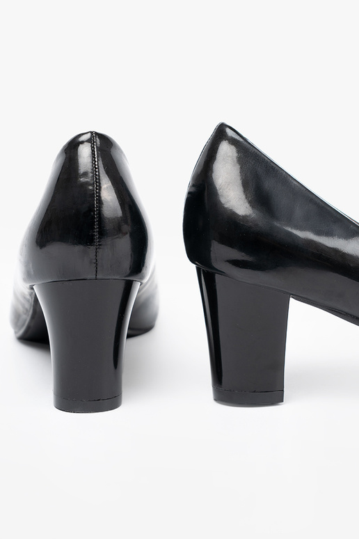 s lakovým efektom Vysoké opätky z efektoInną ozdobą s lakovým efektom Vysoké opätky z efektoInną ozdobą