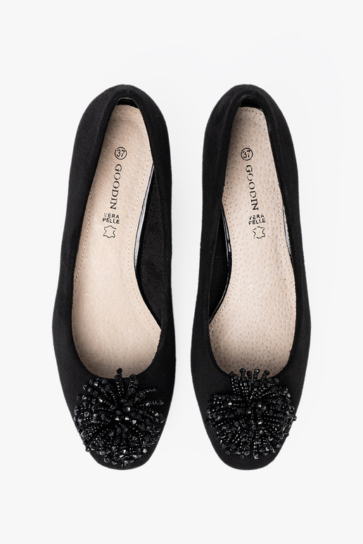 čierna Vysoké opätky z ozdobną broszką z koralikóIn