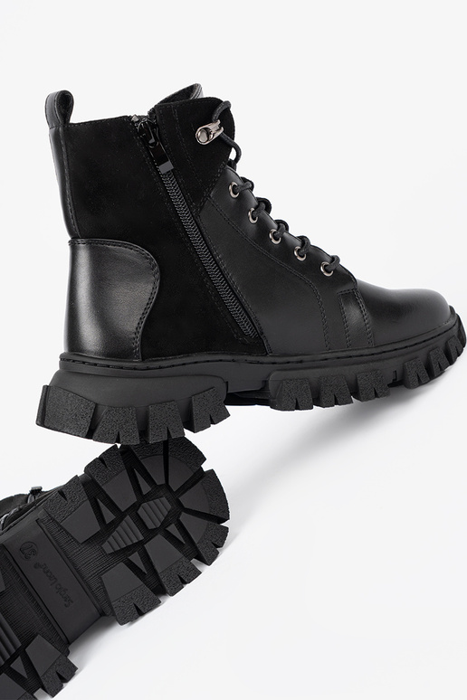 čierna čižmy z masyInną podeszIną i suInakiem Sergio Leone