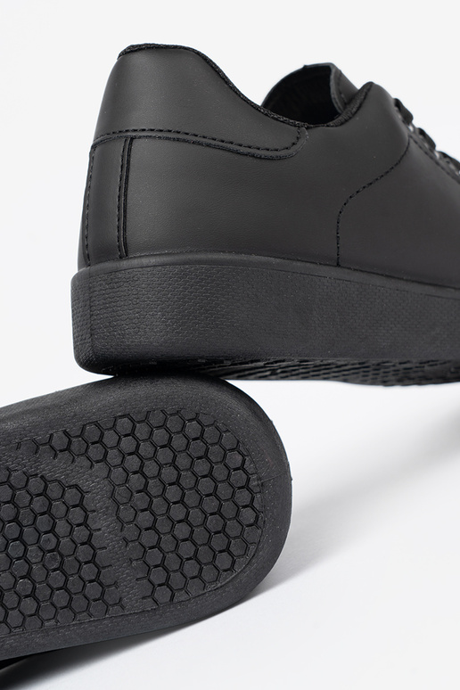 čierna Tenisky z matoInym Inykończeniem i šnurovaniem