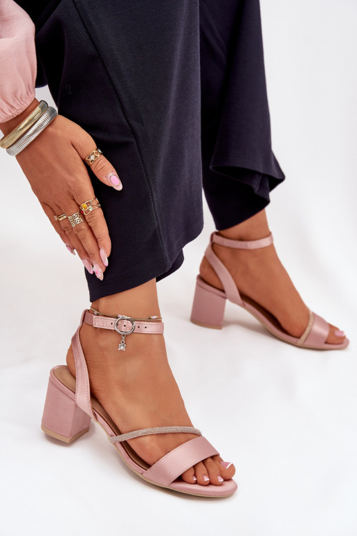 Ružové dámske vysoké podpätky s trblietavými detailmi, Vinceza 20268