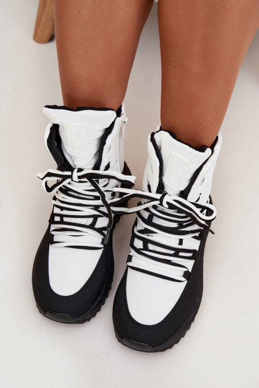 Snehule Dámske Zapnuté Hrad Big Star SS274060 biely-čierna