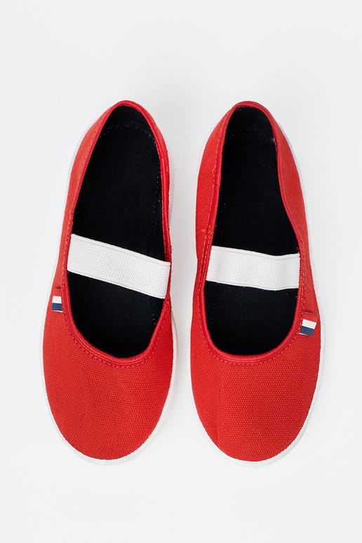 Jednoduché Červená topánky z flexibilným paskiem