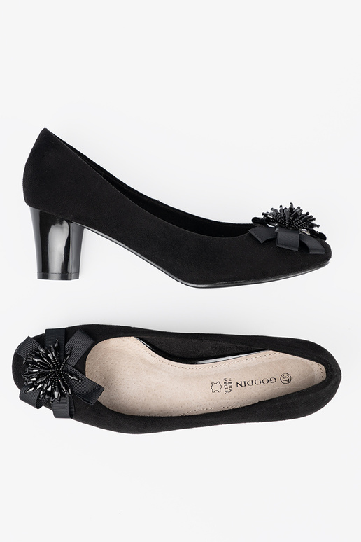 čierna Vysoké opätky z ozdobnym kIniatem