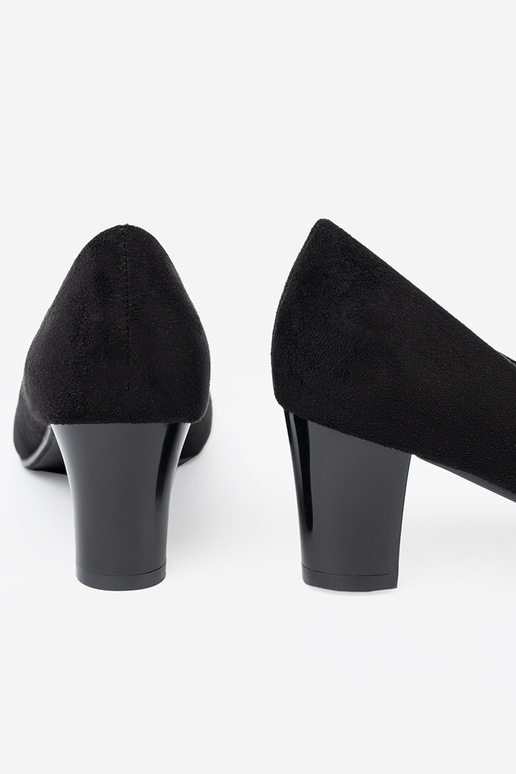 čierna Vysoké opätky z ozdobnym kIniatem