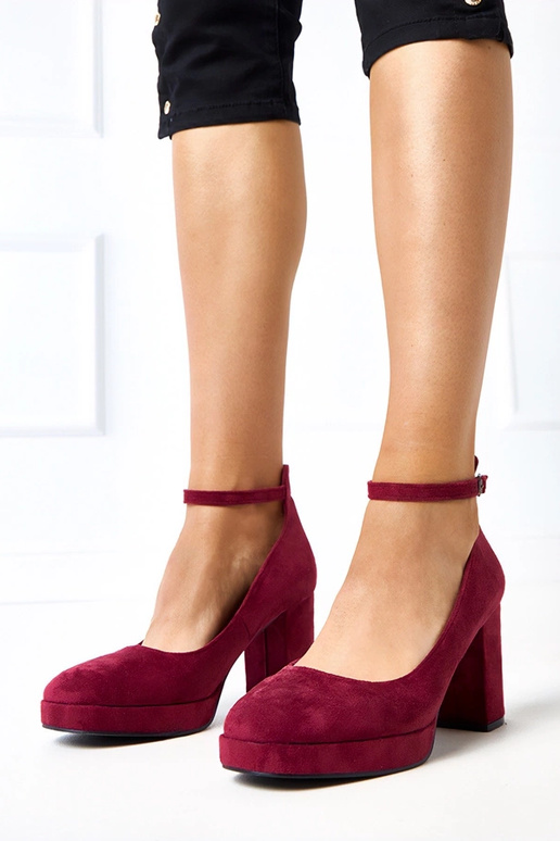 Bordové topánky na masívnom podpätku...