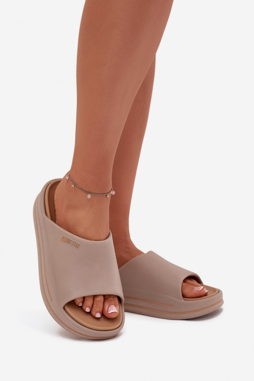 Dámske papuče s platformou Big Star SS274424 béžová