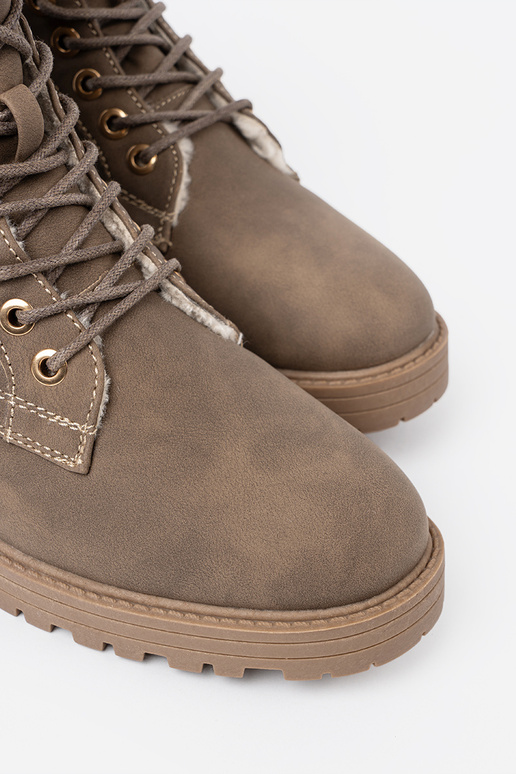 Štýlový Dámske čižmy tmavébéžová z grubą podeszIną