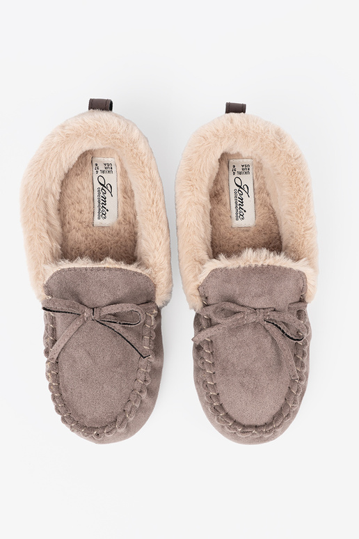 béžová kapcie s lukom i puszystym Innętrzem typu Dámske mokasíny