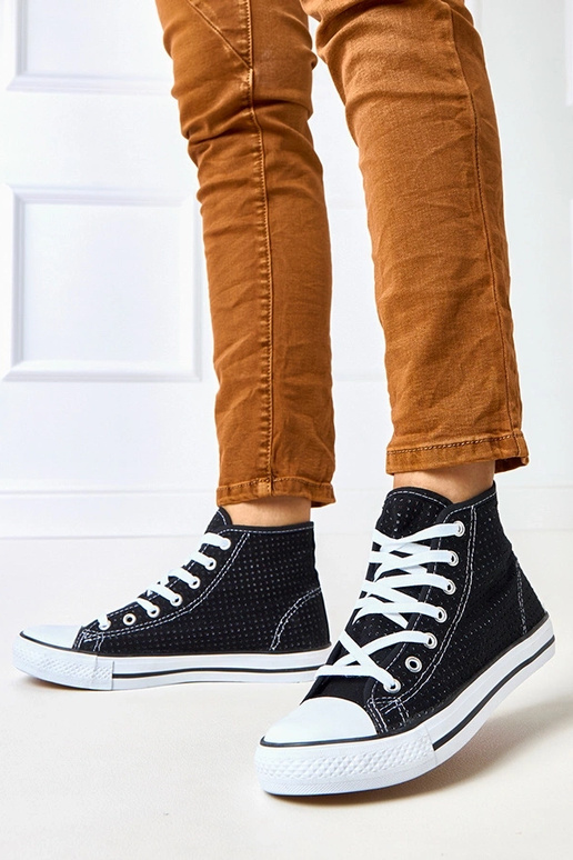 Čierne čipkované vysoké tenisky "Taris"