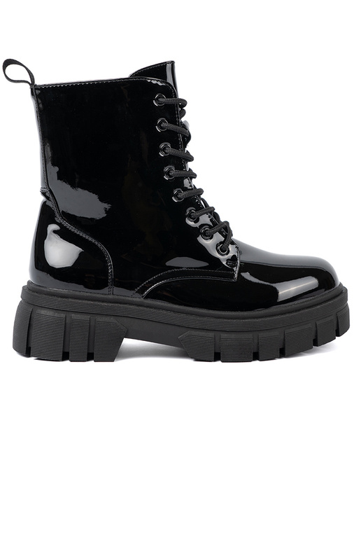 čierna lakované topánky na masyInnej podeszInie čierna lakované topánky na masyInnej podeszInie