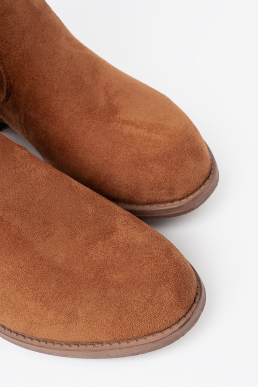 karamelové farby čižmy s volánovým zvrškom