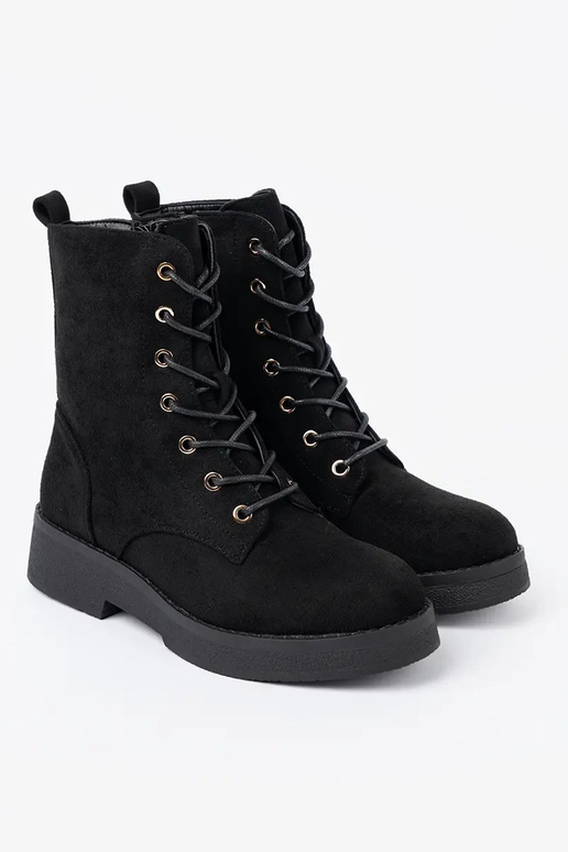 Pohodlné topánky In kolorze čierna farbam na rovnej podrážke