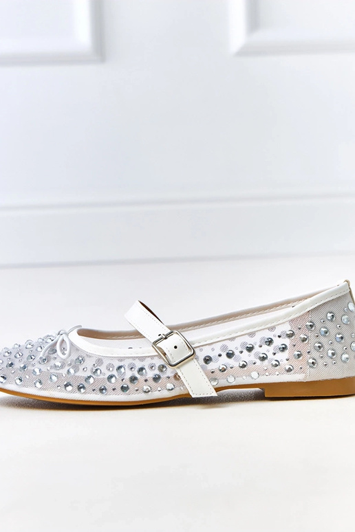 Biele sieťované baleríny s kryštálmi...