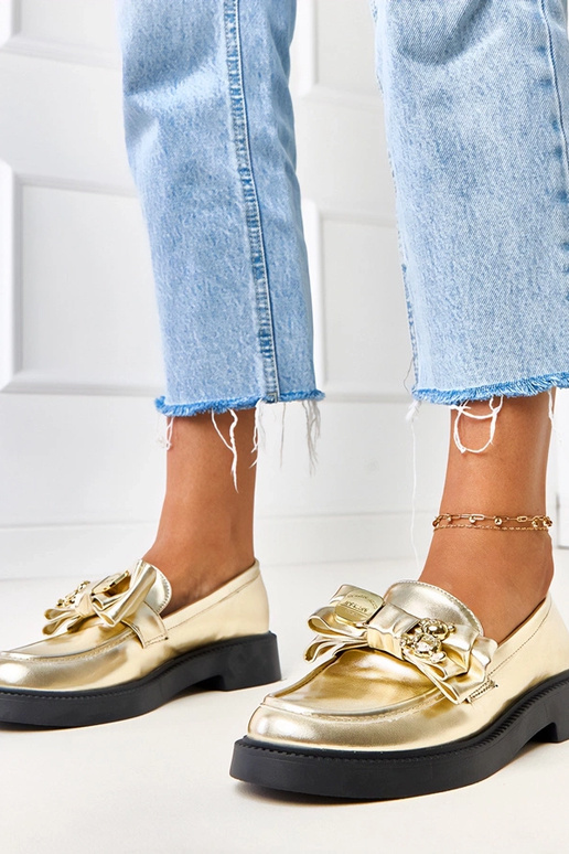 Zlaté mokasíny s mašľou a medvedíkom...