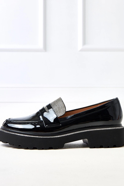Čierne lakované mokasíny zdobené...