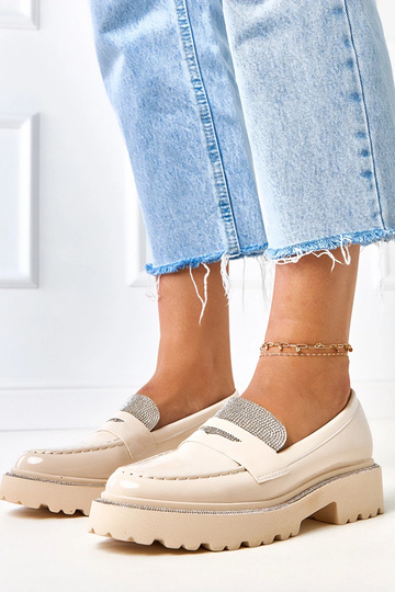 Pieskové lakované mokasíny...