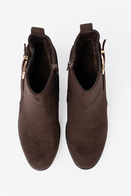 tmavohnedá členkové čižmy s ozdobnou sponou