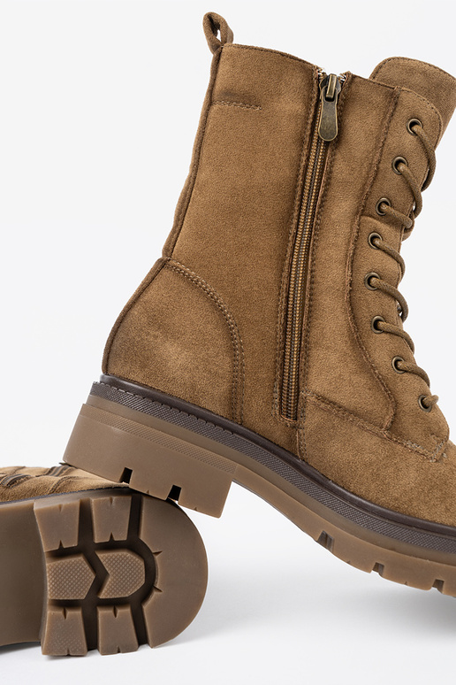 Klasický model zo semišu topánky In odcieniu brązu