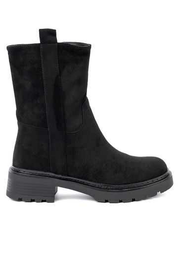 čierna čižmy na hrubej podrážke z choleInką pri členku 2