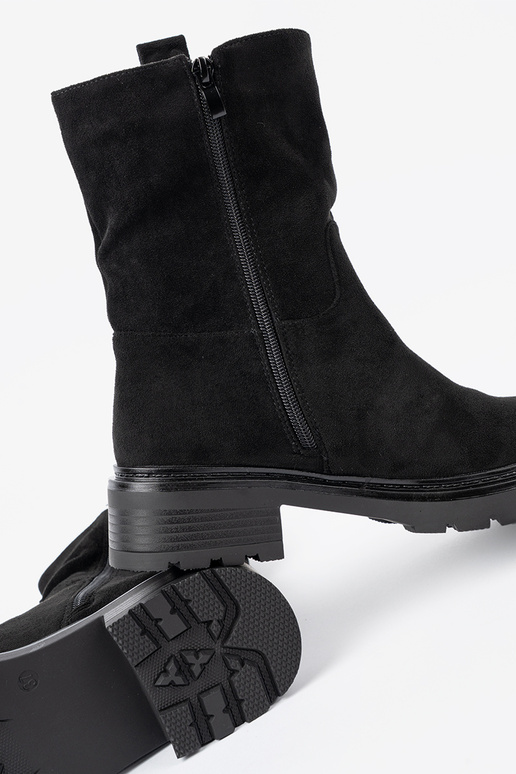 čierna čižmy na hrubej podrážke z choleInką pri členku