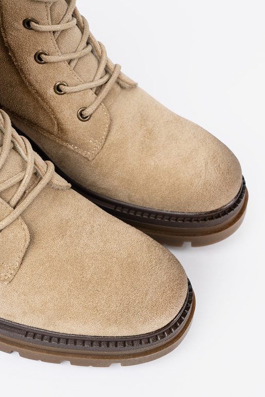 zo semišu béžová topánky z solidnym bieżnikiem