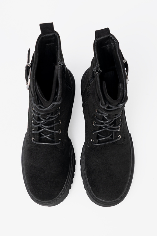 čierna topánky s prackami i šnurovaniem