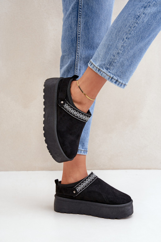 Snehule S Ornatem Haftem čierna Selithria