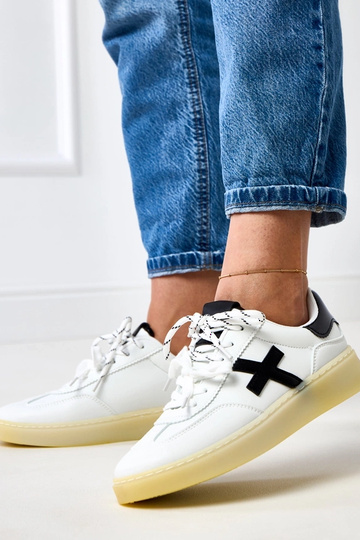 Biele tenisky na platforme... 2