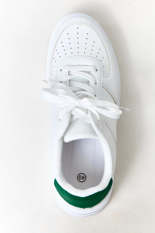 Biele športové topánky s platformou a...