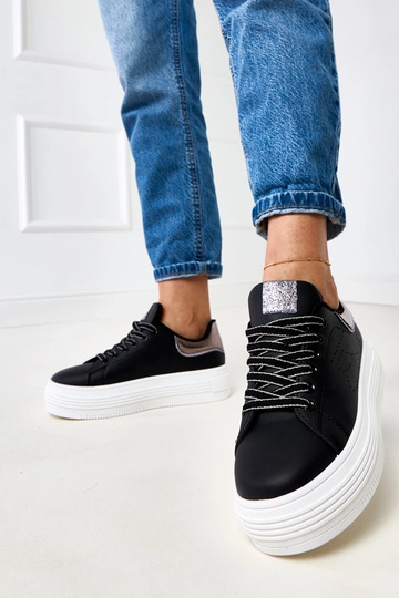 Čierne športové topánky s... 2