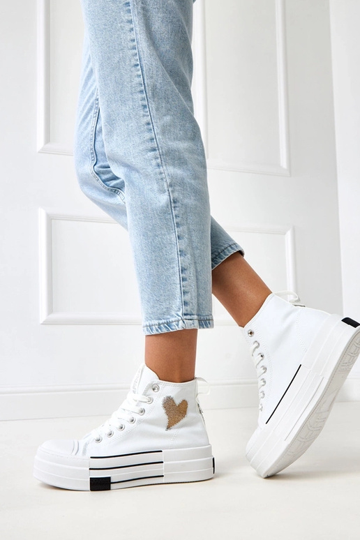 Biele vysoké športové topánky s...