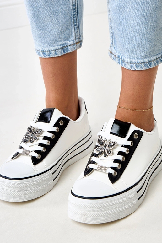 Biele športové topánky s platformou...