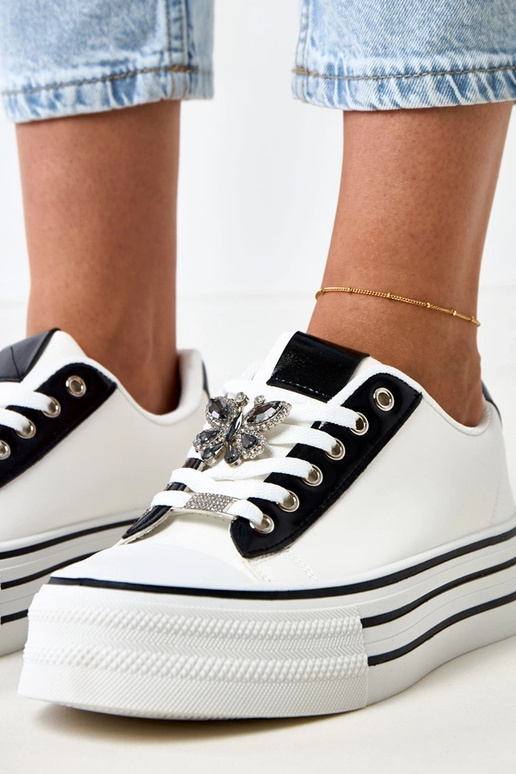 Biele športové topánky s platformou...