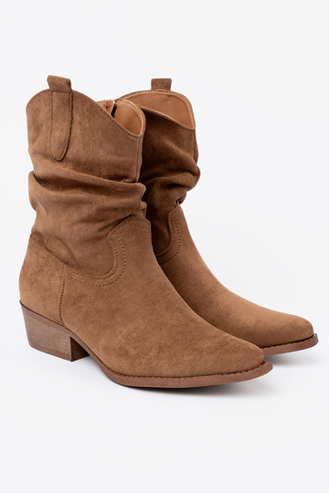 Hnedá farba dámske čižmy o klasycznym kroju