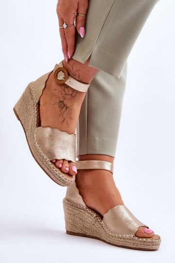 Kožené Sandále na platforme Comfort Shoe zlatej farby Verola 2