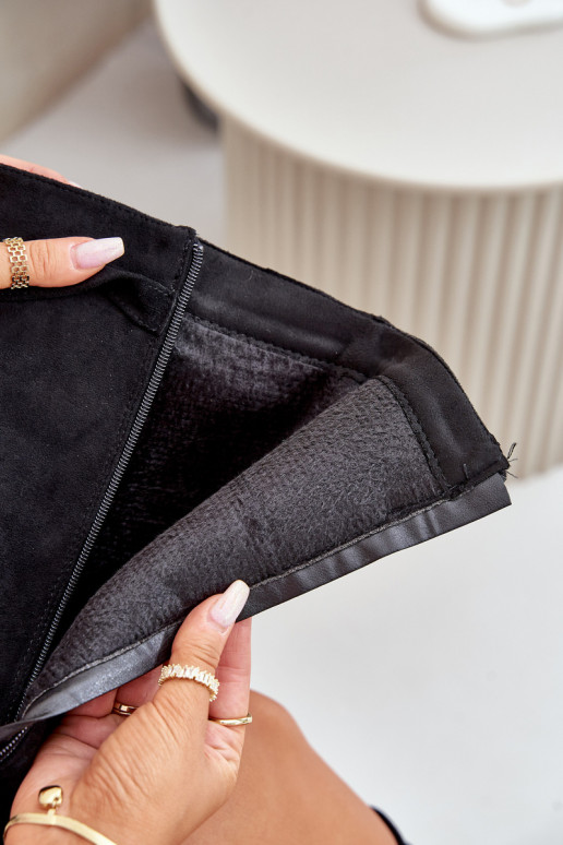 dámske čižmy z eko semišuoIneINyIniniętą CholeInką s podpätkami čierna Bralise