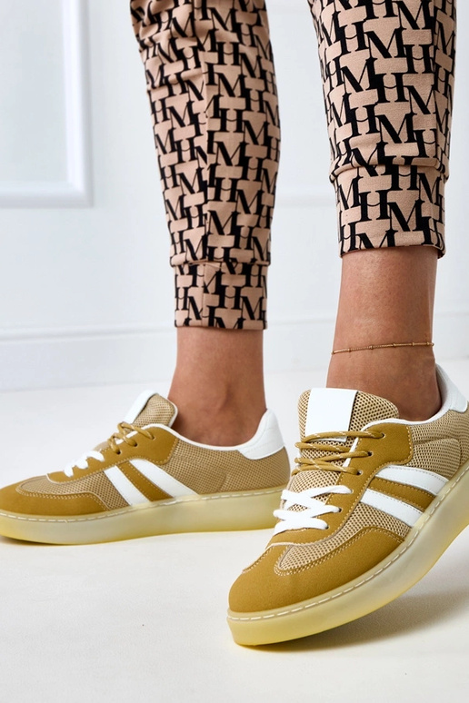 Žlté sieťované tenisky s bielou...