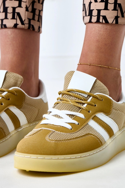 Žlté sieťované tenisky s bielou...