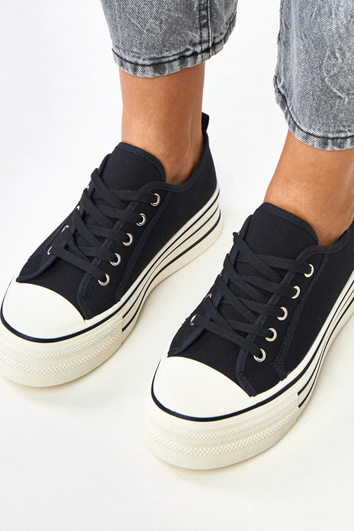 Čierne platformové topánky Talah