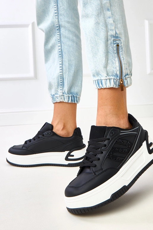 Čierne tenisky na platforme, zdobené...