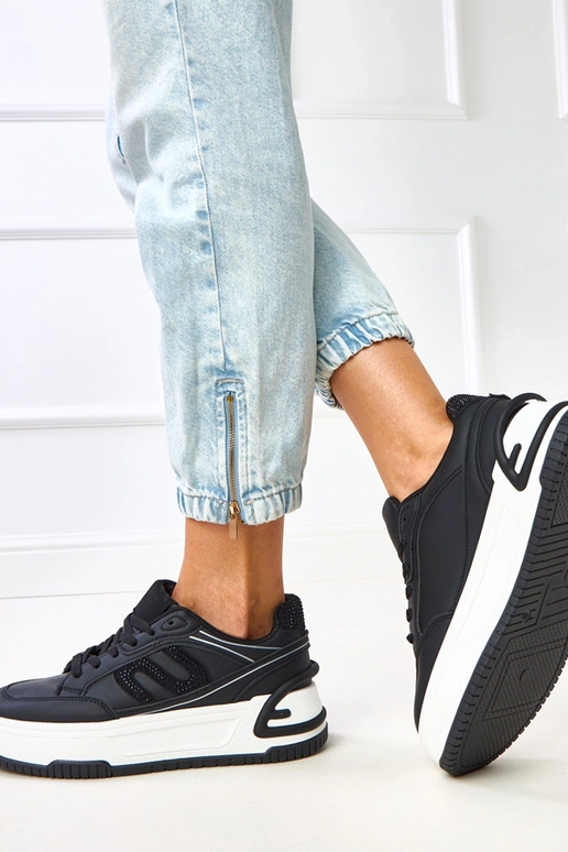 Čierne tenisky na platforme, zdobené...