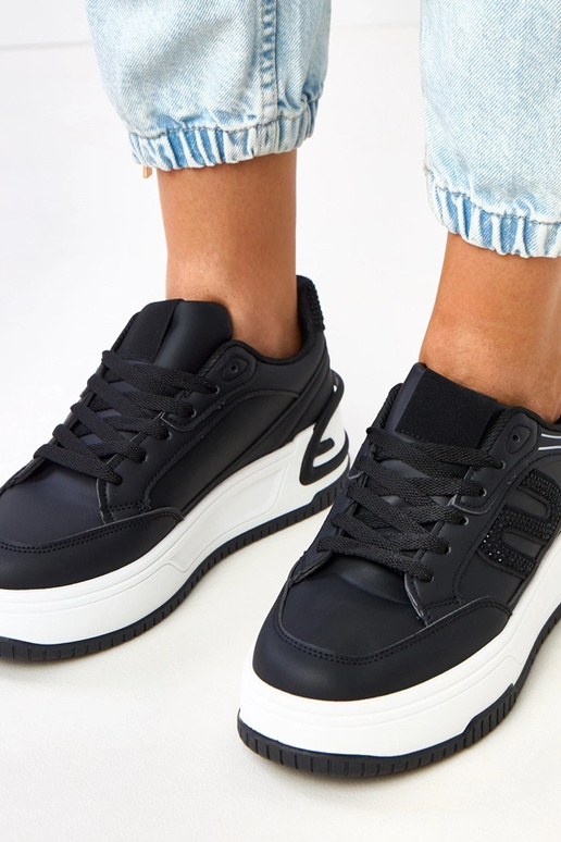 Čierne tenisky na platforme, zdobené...