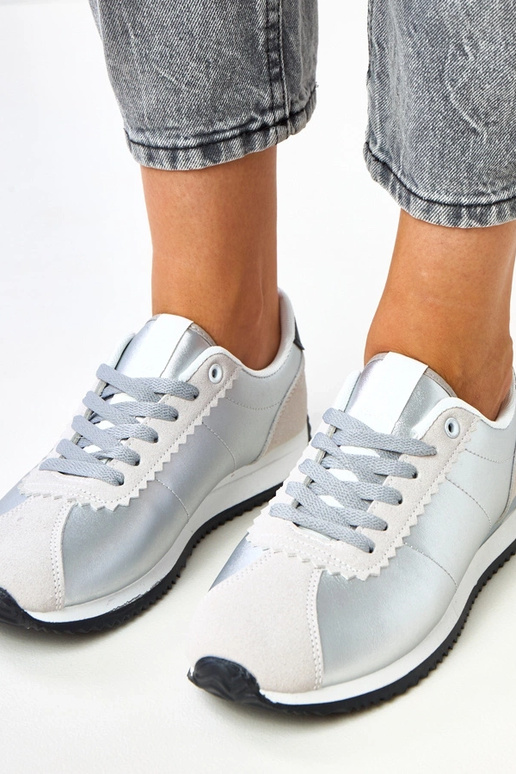 Strieborné športové topánky so...