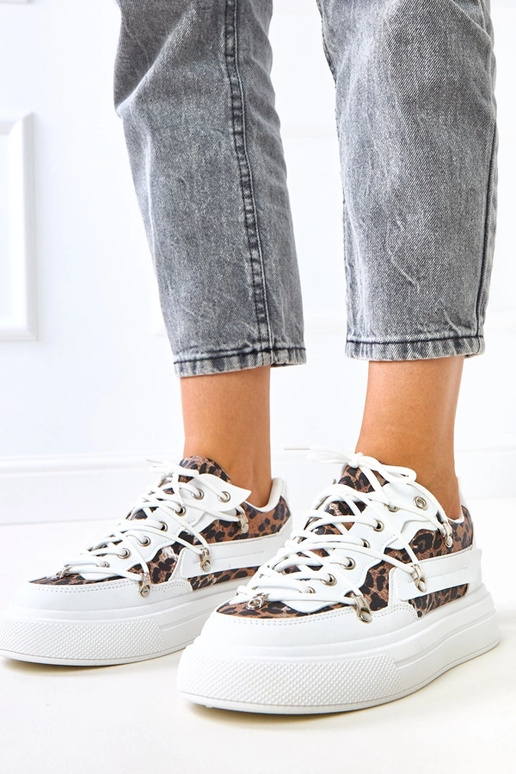 Biele tenisky na platforme s...