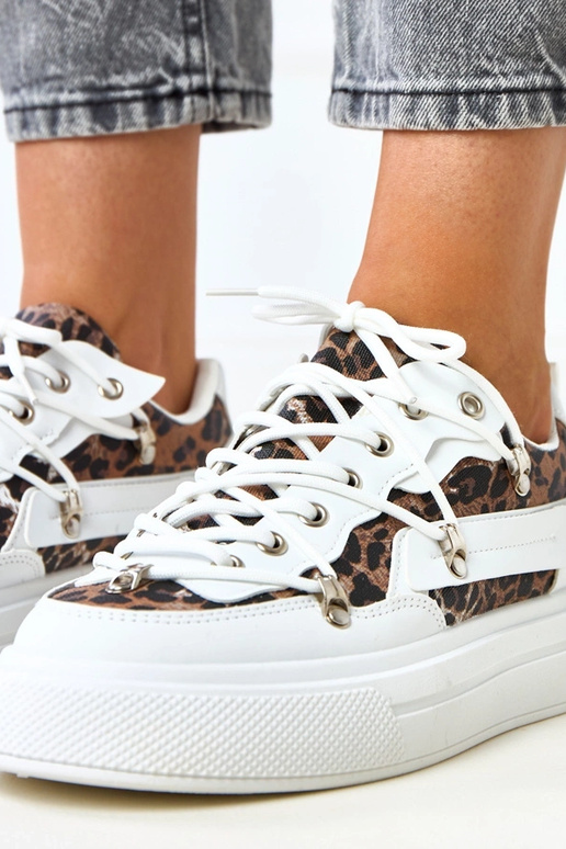 Biele tenisky na platforme s...