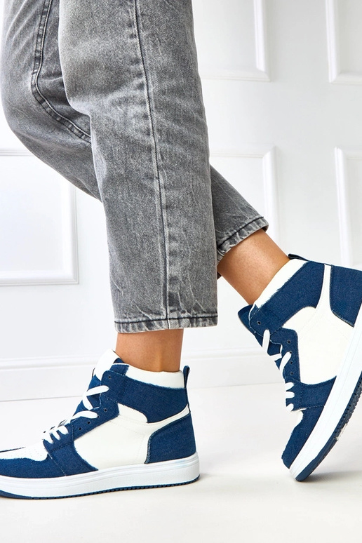 Vysoké tenisky nad členkom s tmavým...